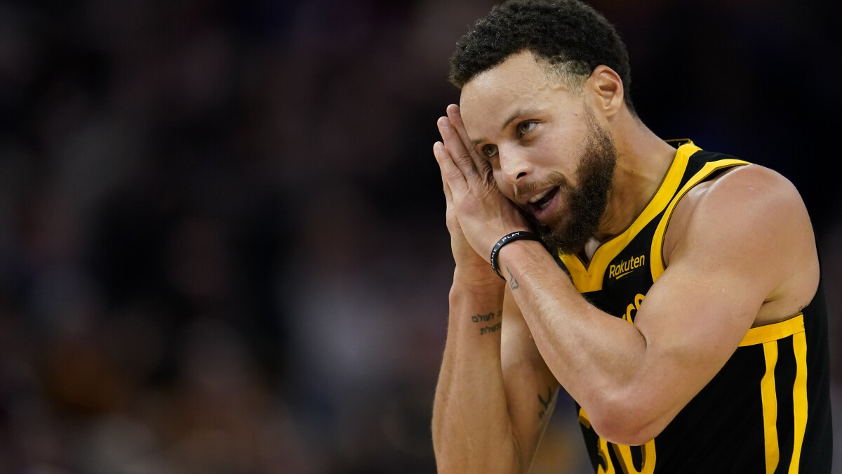 Curry warriors top